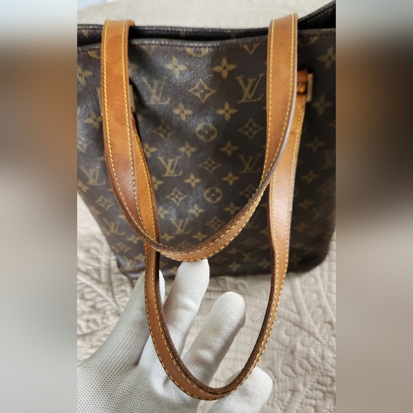 Authentic Louis Vuitton Vavin GM. Pre-loved. GUC. - Picture 12 of 13